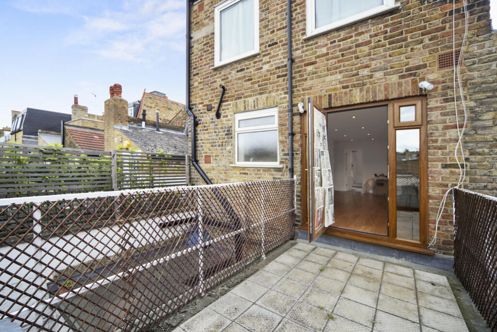 Property photo 8
