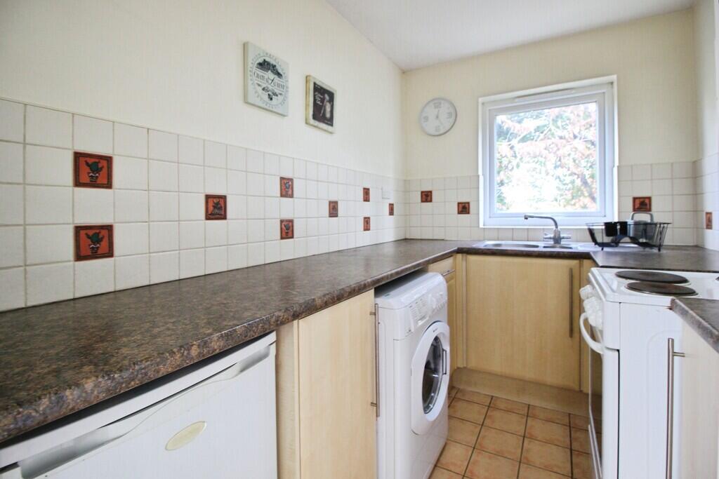 Apartment in Chester, Lache, City of Chester - View 4