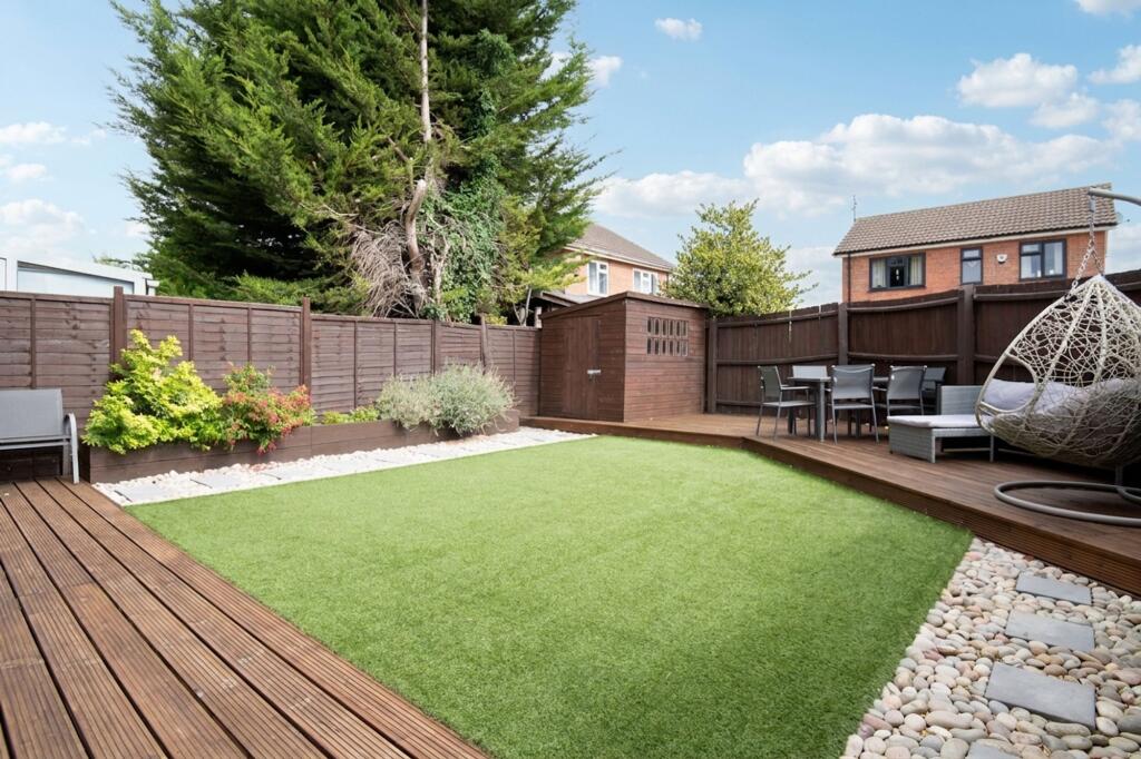 Naseby Close, Wellingborough, NN8 - View 4