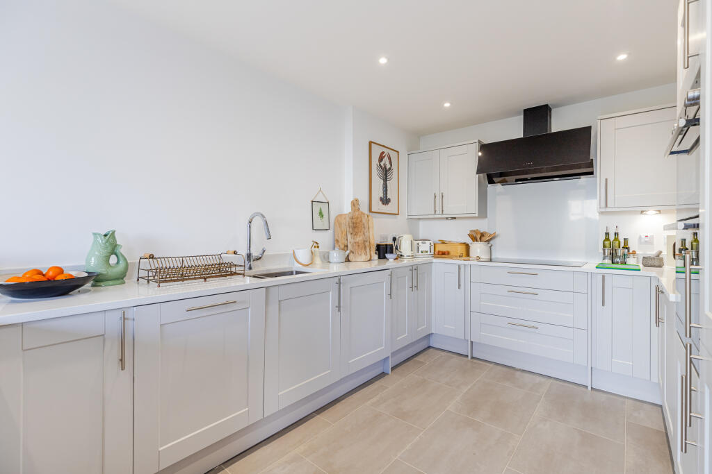 House in South Hams, Dodbrooke, Kingsbridge - View 2
