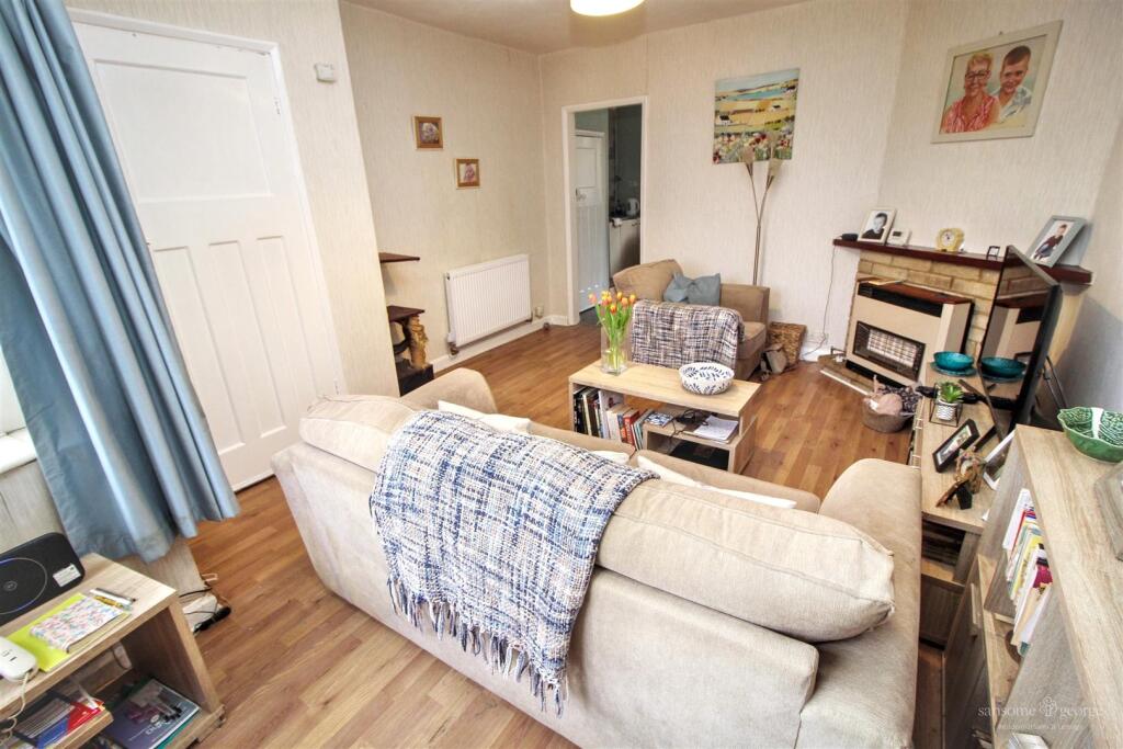 Thirlmere Avenue, Tilehurst, Reading – pohled 4