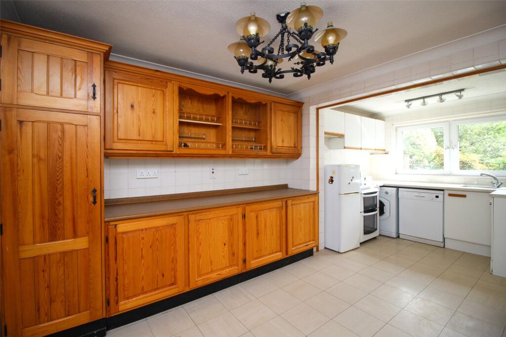 House in Southampton - View 5