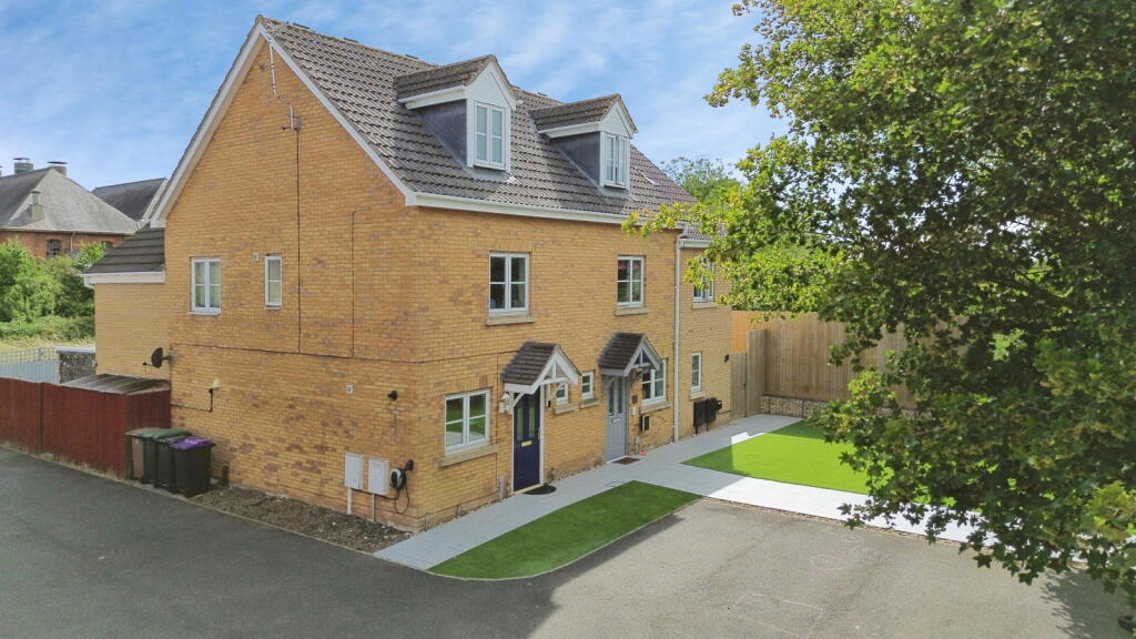 Main image of property: Rye Close, Sleaford, NG34 7BT