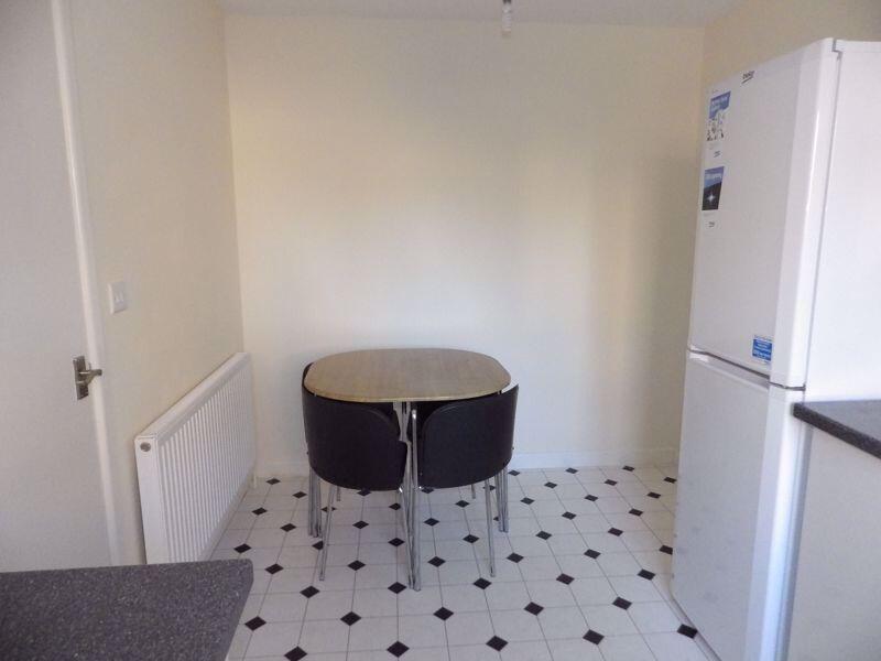 5 bedroom detached house for rent