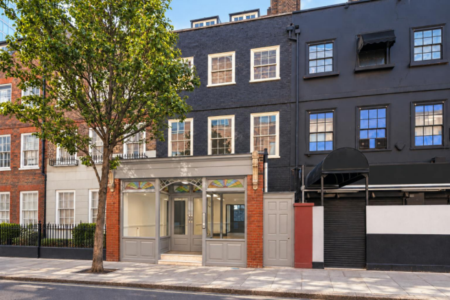 Unbranded Victorian Shopfront Streetscape.png
