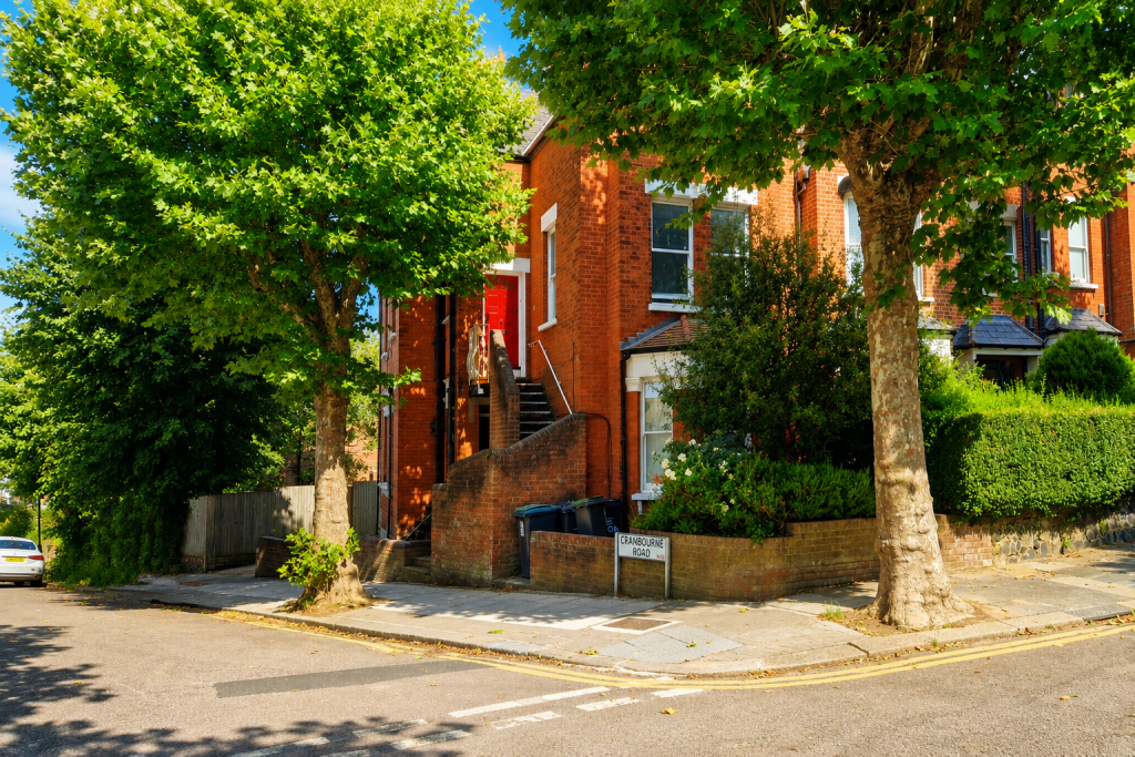 Main image of property: Curzon Road, London