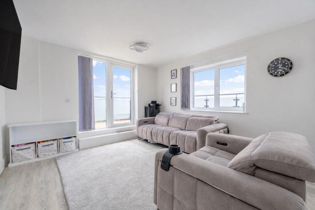 Main image of property: Granada House, Meridian Way, Southampton, SO14