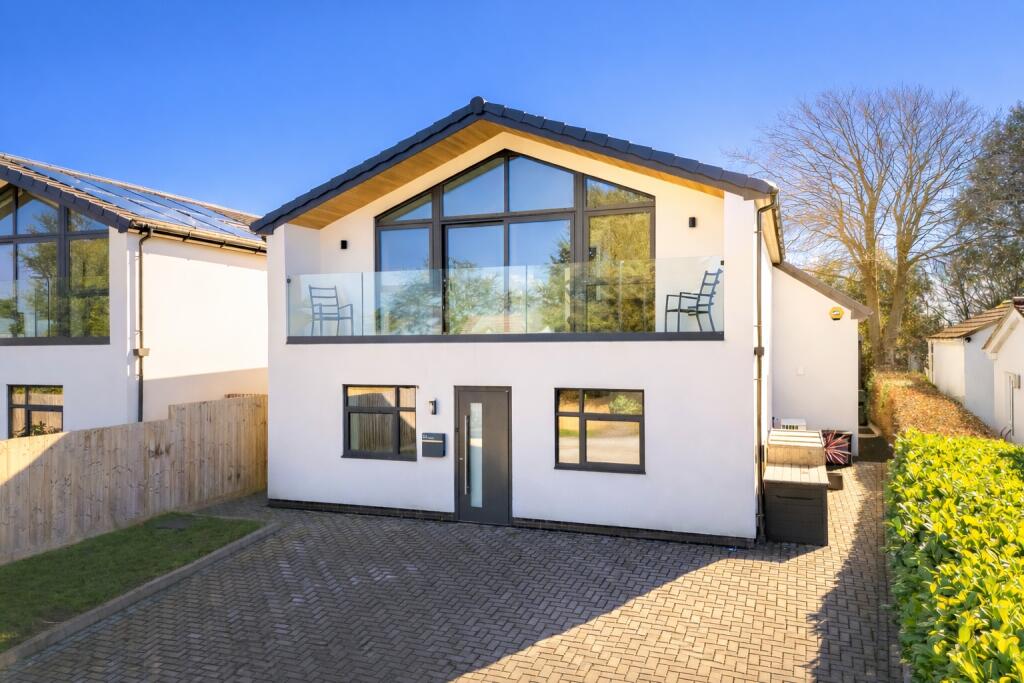 Main image of property: Ranchway, Portishead, Bristol, Somerset, BS20