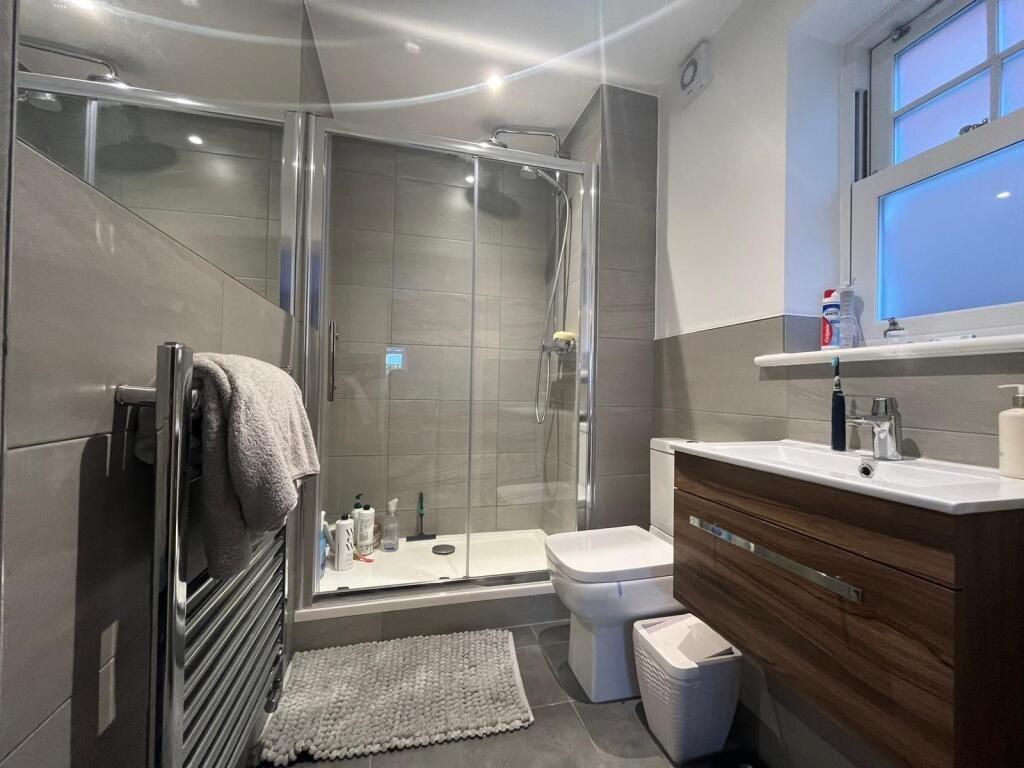 Westbury View, Brentwood, CM14 photo 4