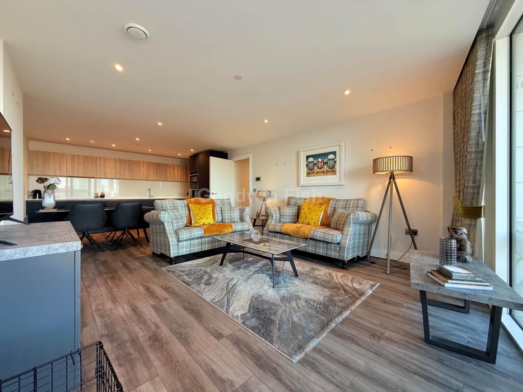 Apartment in Manchester, City Centre - View 4