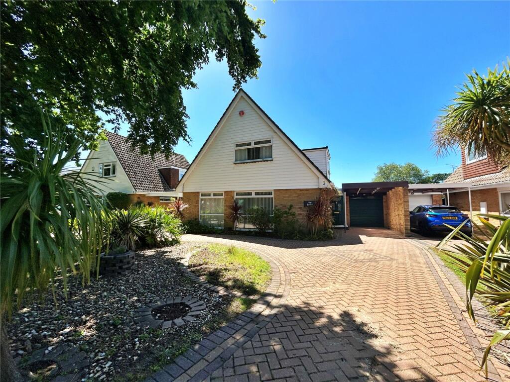 Main image of property: Wharncliffe Road, Highcliffe, Christchurch, Dorset, BH23