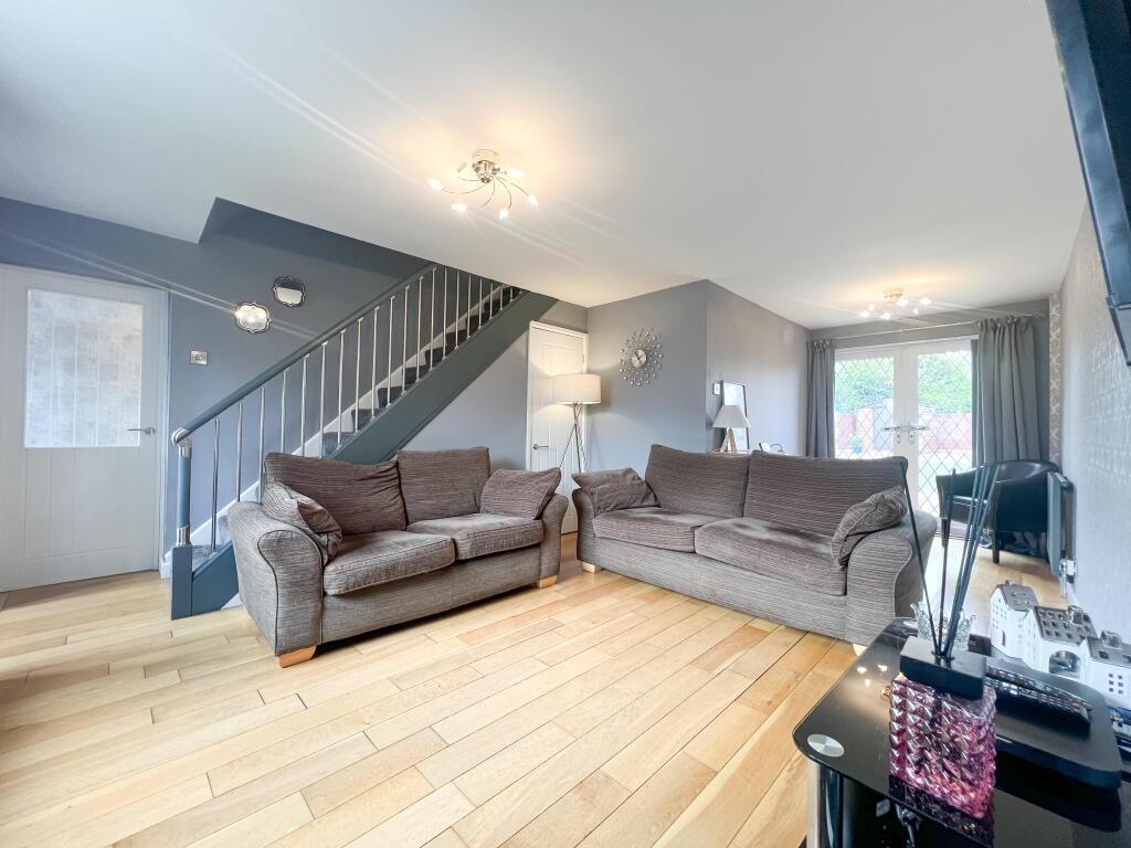 House in Tameside, Greater Manchester - View 2