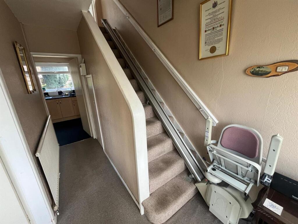 House in Tameside, Greater Manchester - View 5