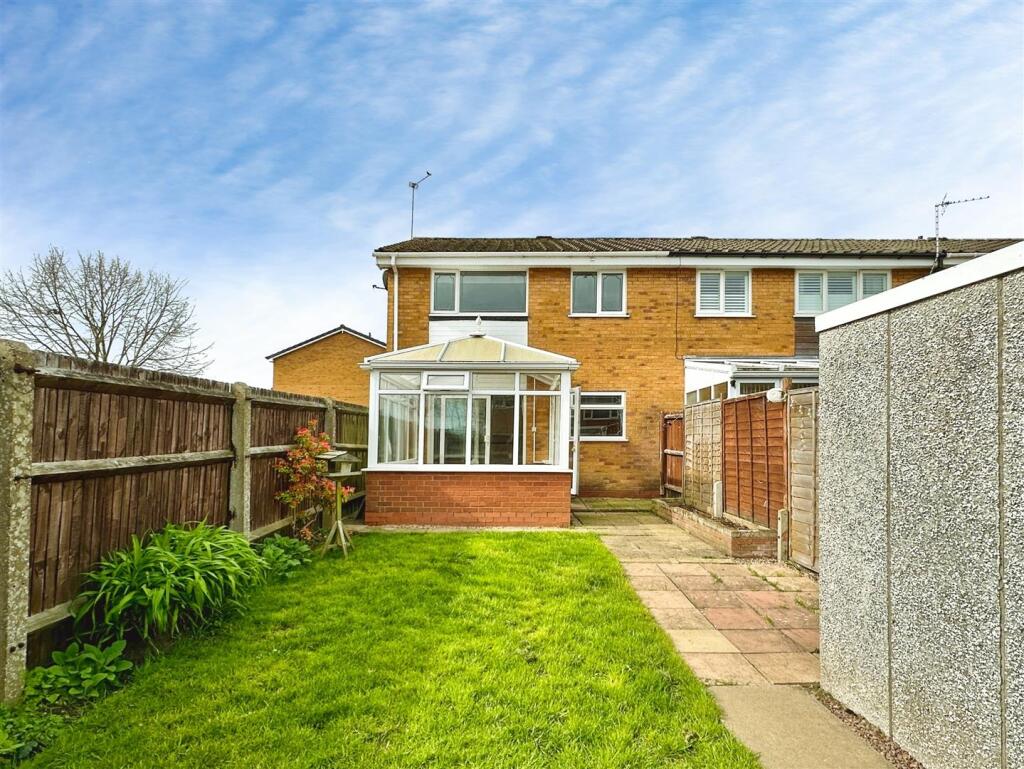 Eldorado Close, Studley photo 5