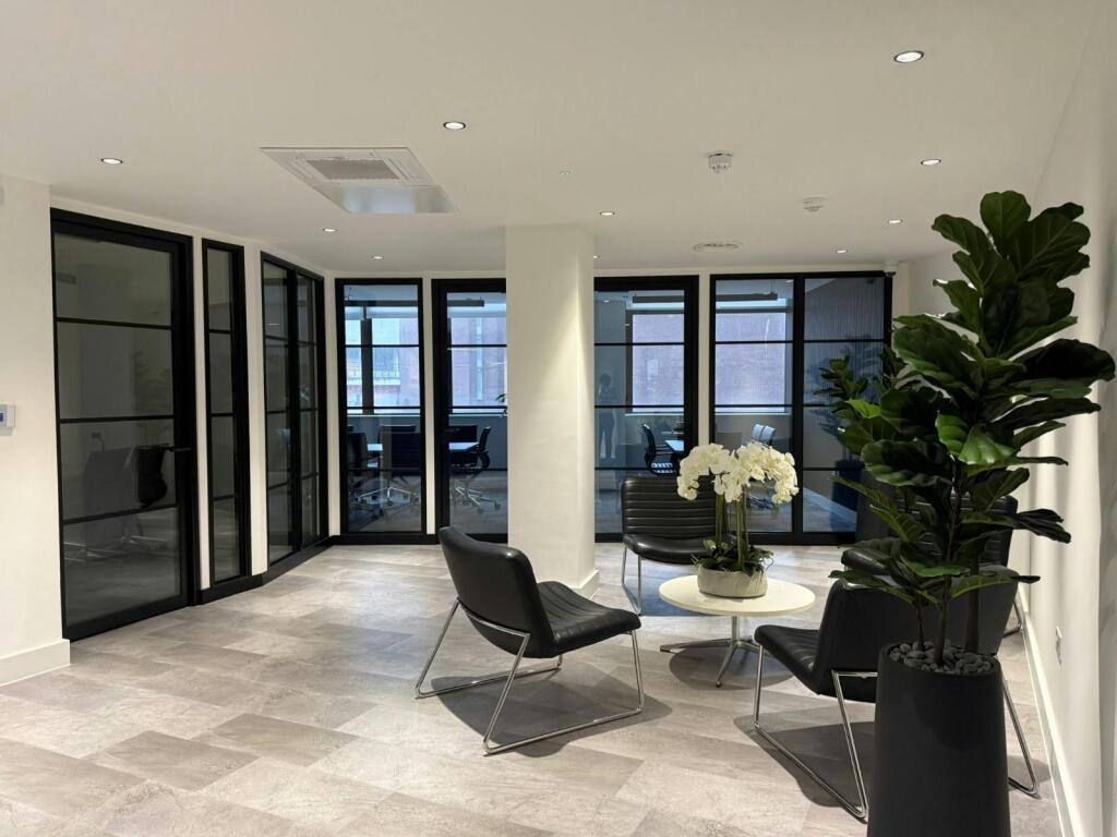 Albert House - Fitted Space.jpeg