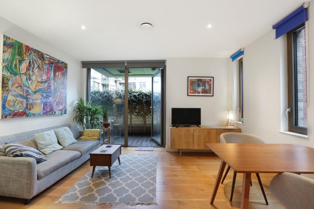 Main image of property: Camberwell Passage, London, SE5