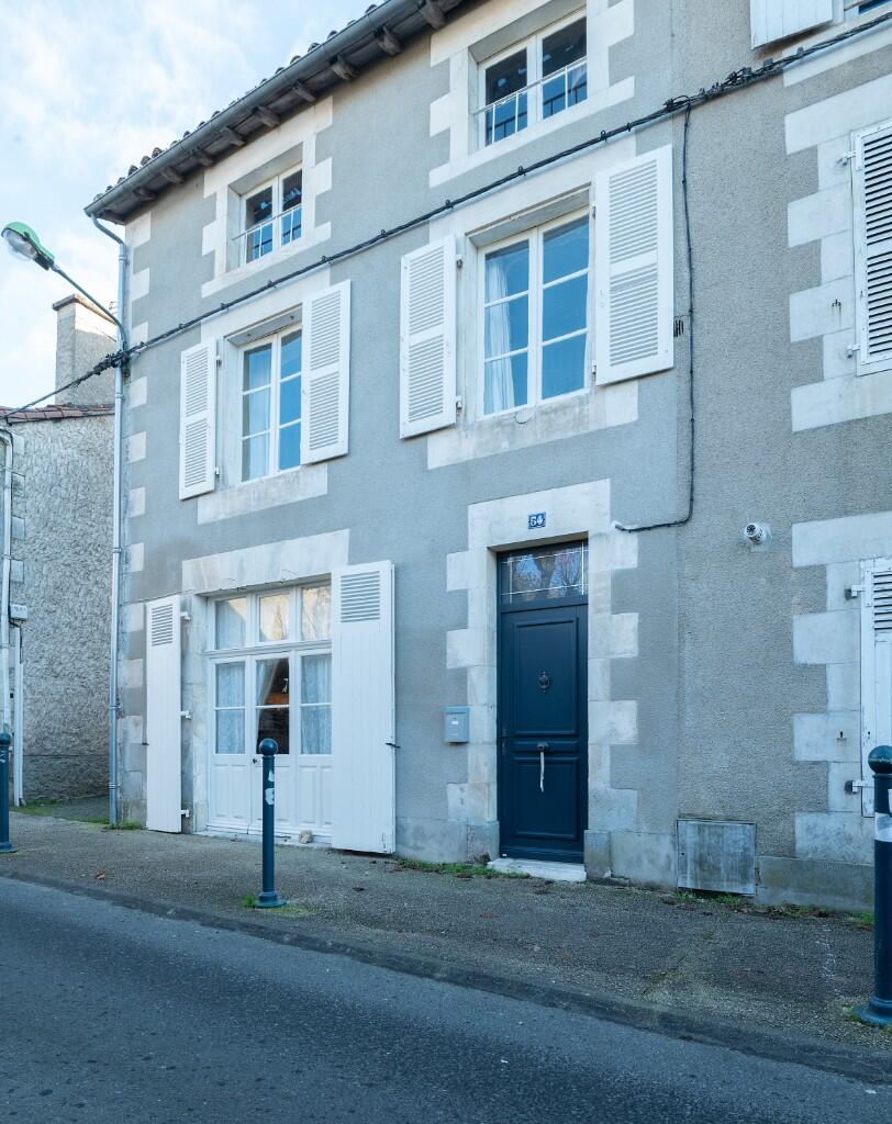 Main image of property: Montmorillon, Vienne, Poitou-Charentes