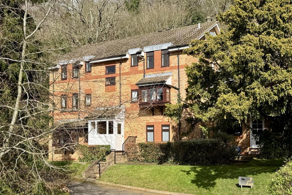 Main image of property: Godalming