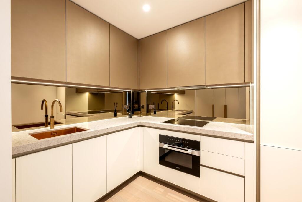 The Lucan, 2 Lucan Place, London, SW3 – pohled 5