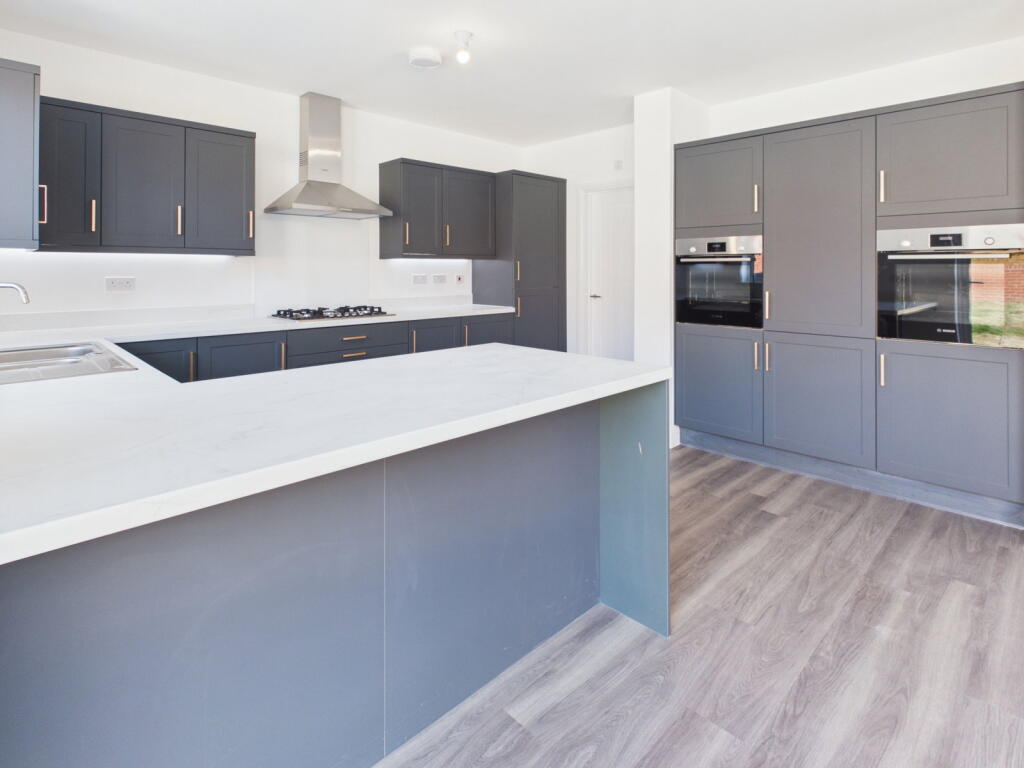 House in Stoke-on-Trent - View 5