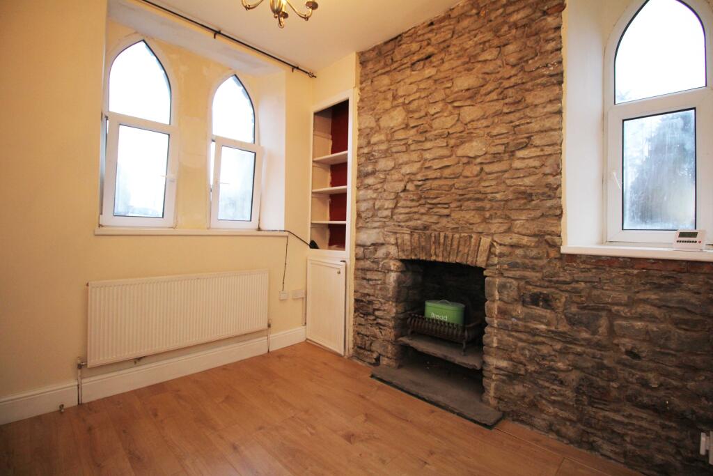 The Old Parish Offices, Llantrisant, CF72 8EE photo 4