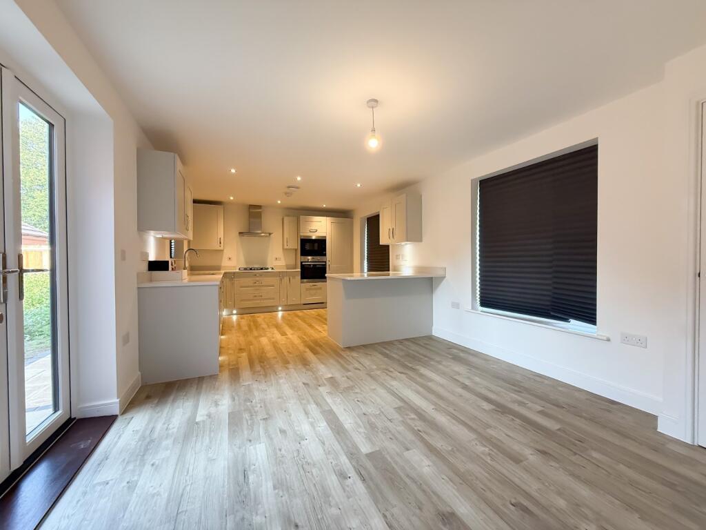 House in Nailsea, North Somerset - View 4