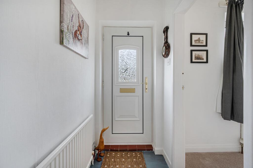 Bramhall Avenue, Harwood photo 3