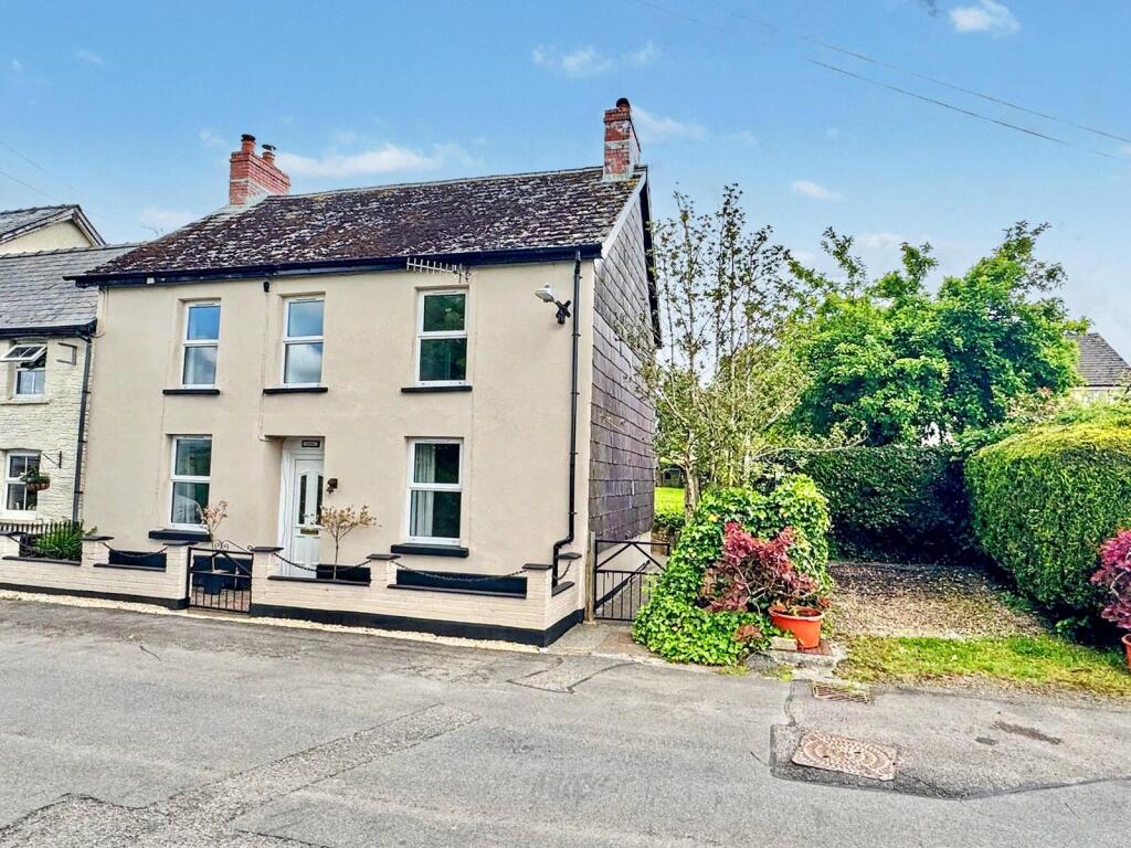 Main image of property: Cefn Gorwydd, Llangammarch Wells, Powys