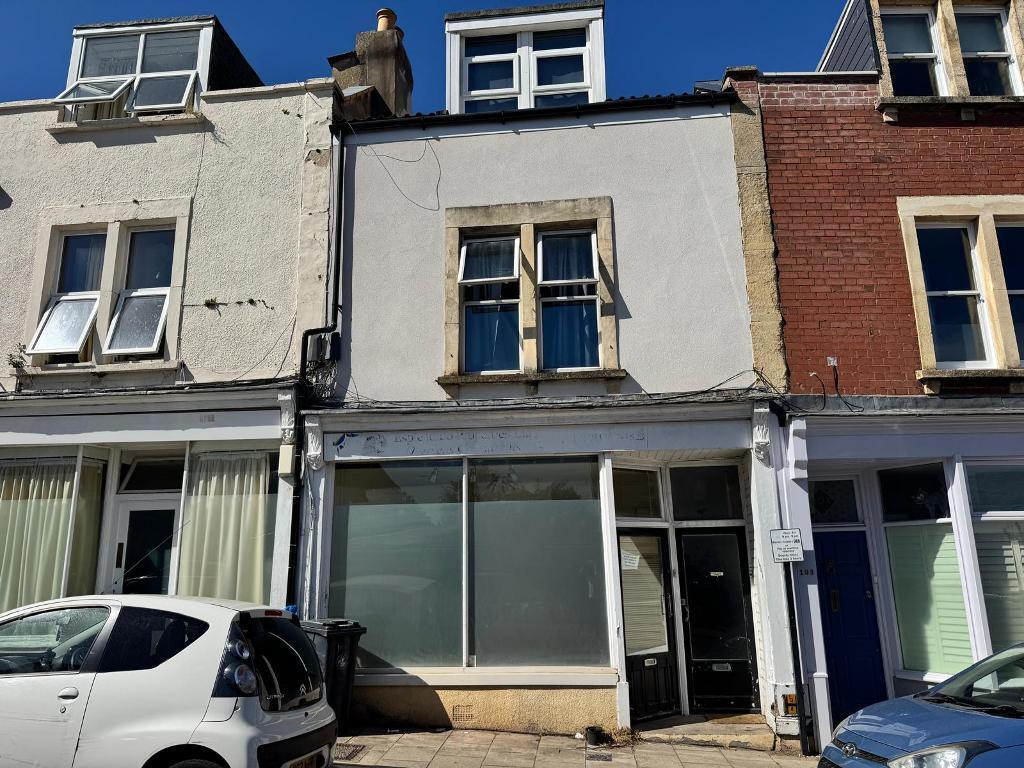 Main image of property: Lower Redland Road, Redland, Bristol, BS6 6SW