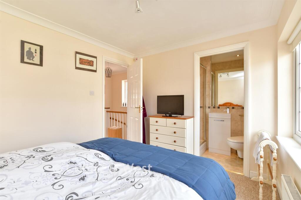 House in Arun, Littlehampton - More
