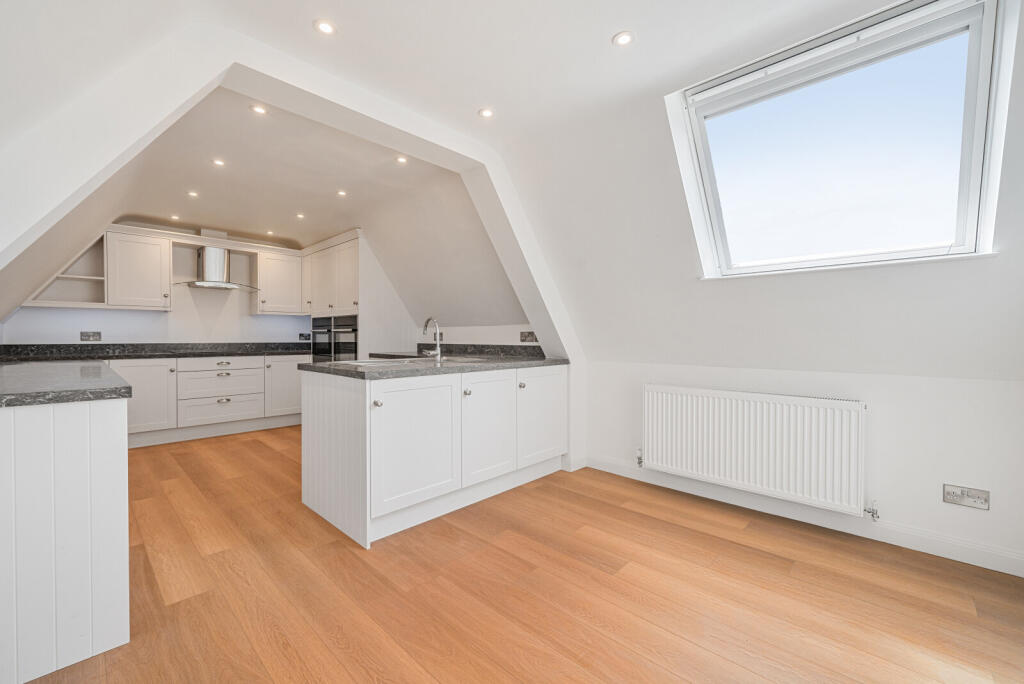 Main image of property: Copthorne Court, Station Road, Leatherhead, KT22