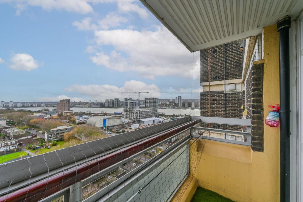 Apartment in London - View 5