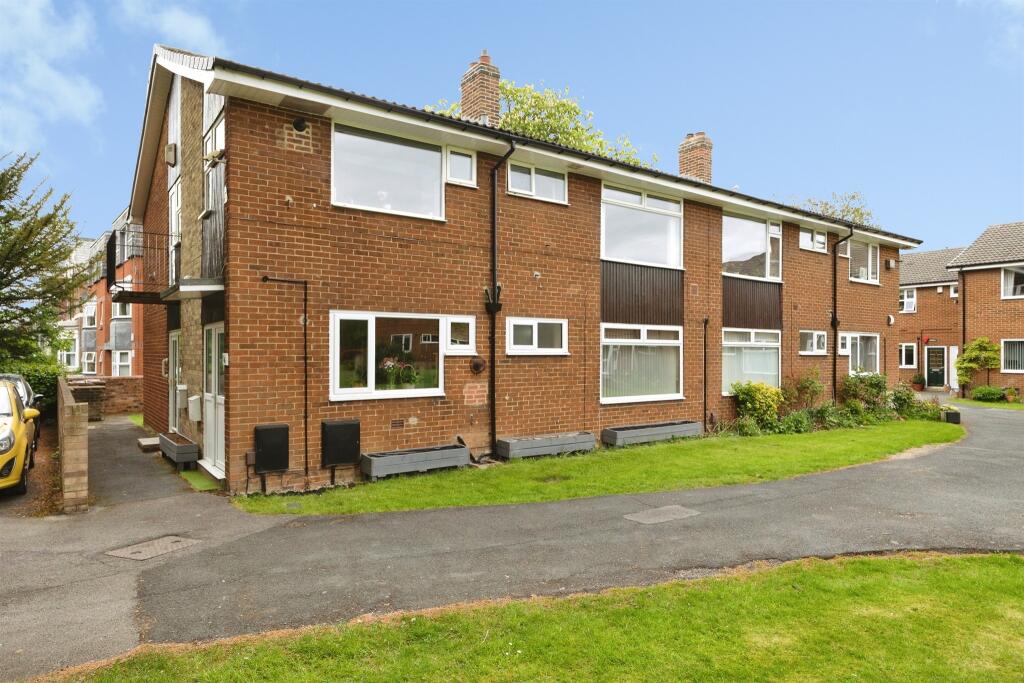 Main image of property: The Crescent, Middlesbrough