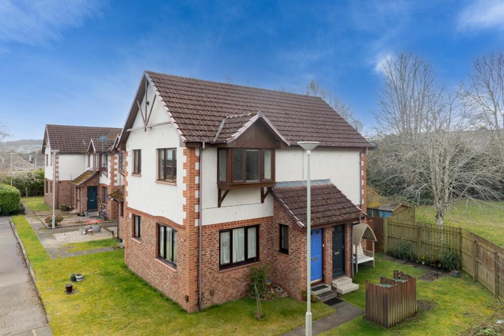 Main image of property: 27 Stratherrick Gardens, Inverness