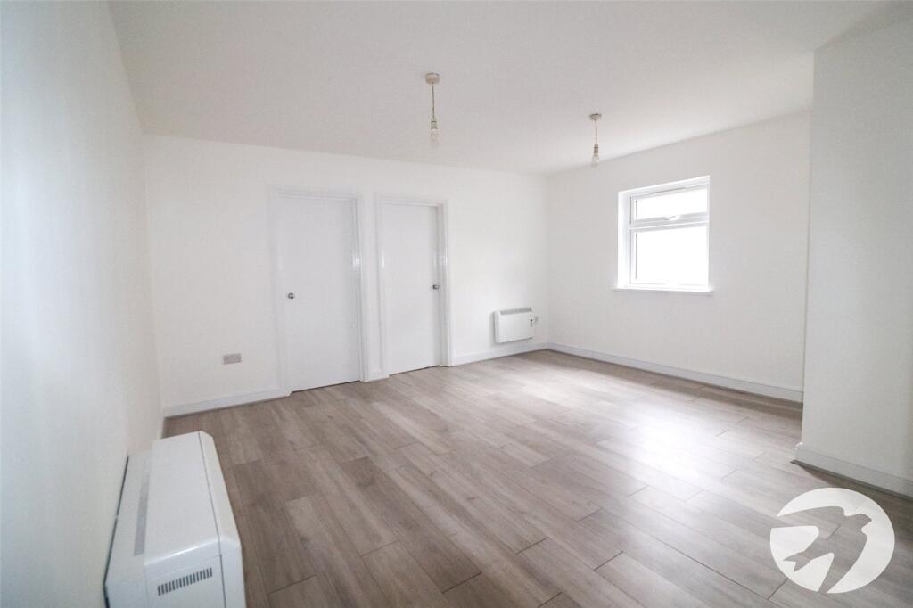 Apartment in Dartford - View 4