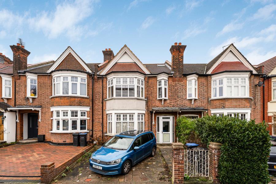 Main image of property: Hazelwood Lane, Palmers Green, N13