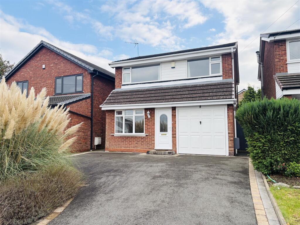 House in Dudley, Hurst Green - View 2