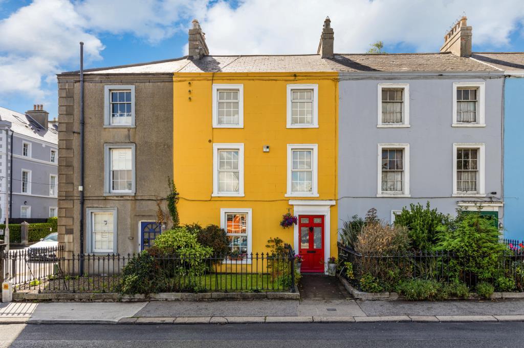 Main image of property: 6 Castle Terrace, Malahide, Co Dublin, K36 E309
