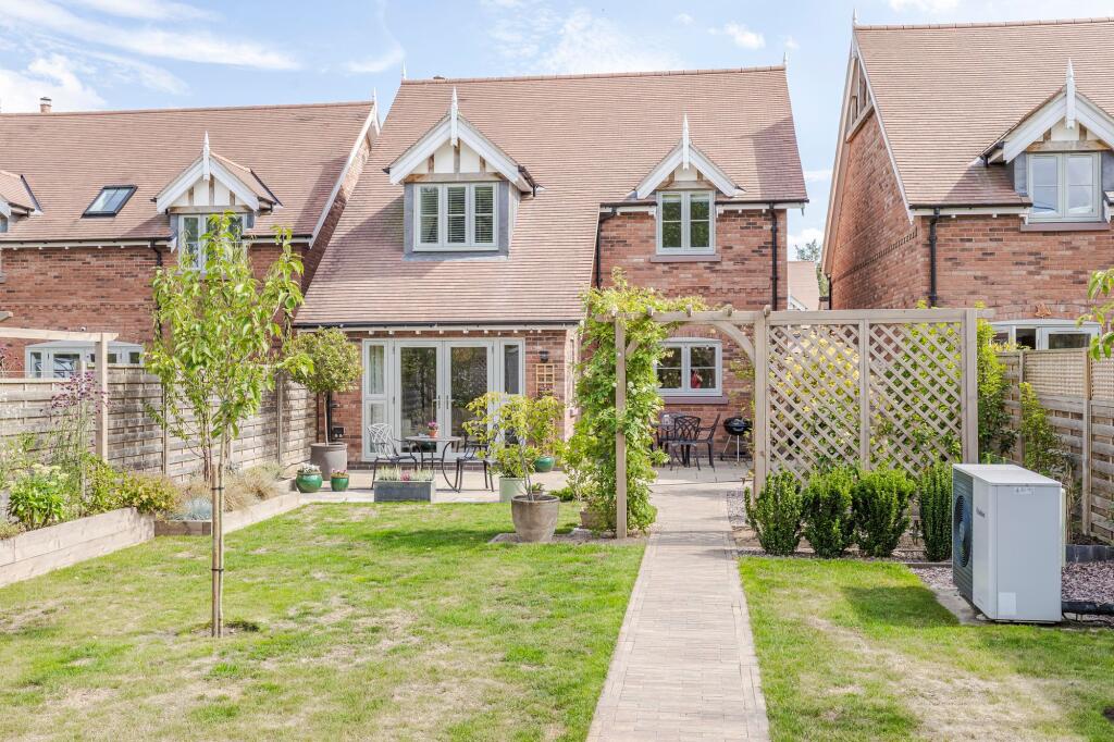 House in Crewe, Bunbury - View 4