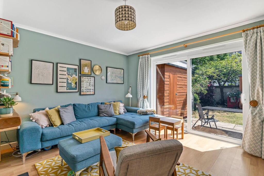 Main image of property: Grizedale Terrace, London, SE23 3XF