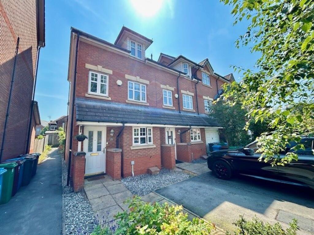 Main image of property: Fog Lane, Manchester, M19