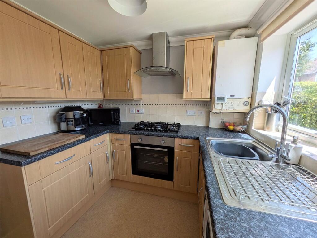 Apartment in New Forest, Old Milton, New Milton - View 3