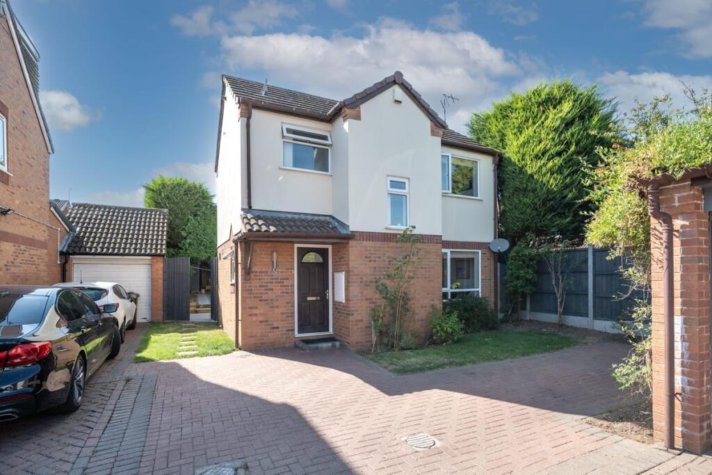 Main image of property: Norbury Grove, Solihull, B92