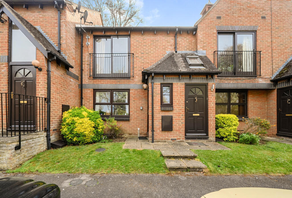 Main image of property: Green Ridges, Headington, Oxford, Oxfordshire, OX3