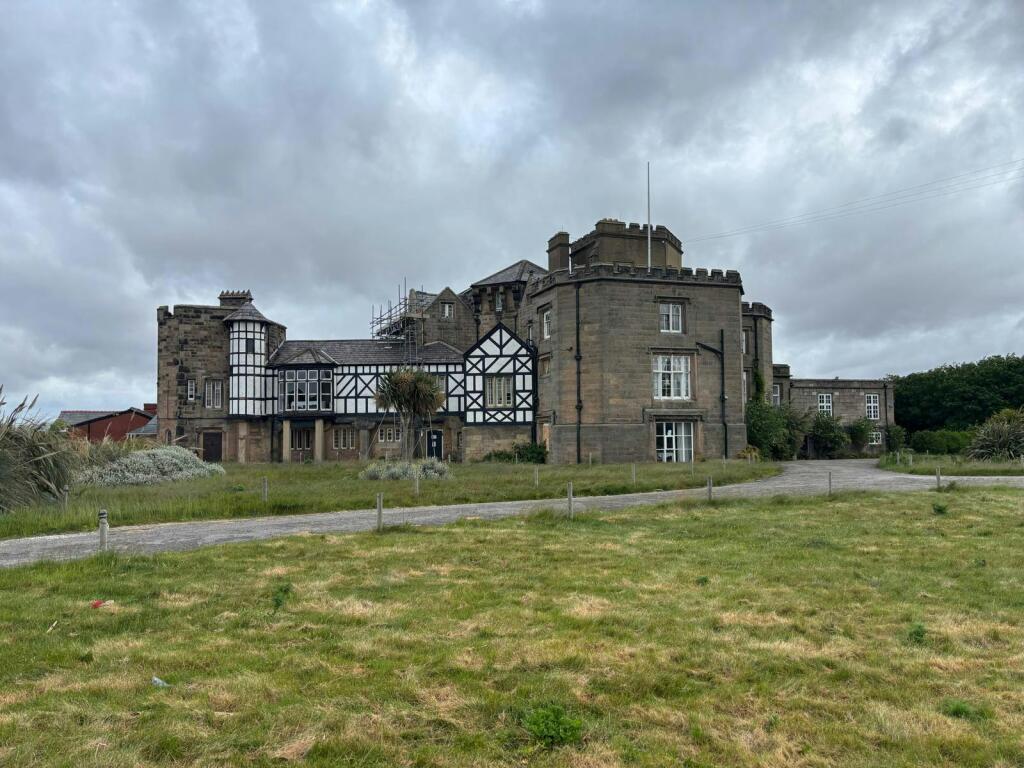 Main image of property: Leasowe Castle Hotel, Wirral , Merseyside CH46 3RF