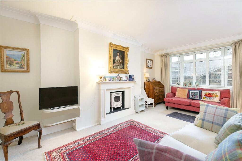 Main image of property: Rosscourt Mansions, 4 Palace Street, Westminster, SW1E