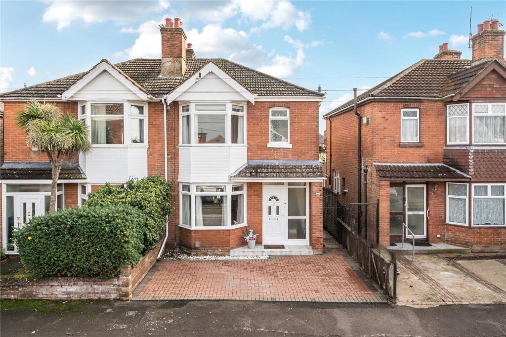 3-bed semi-detached on Leighton Road, Southampton, Hampshire, £325,000