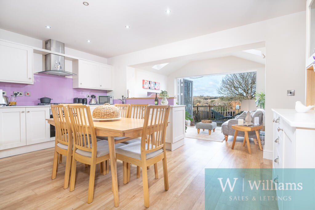 House in Portsmouth - View 4