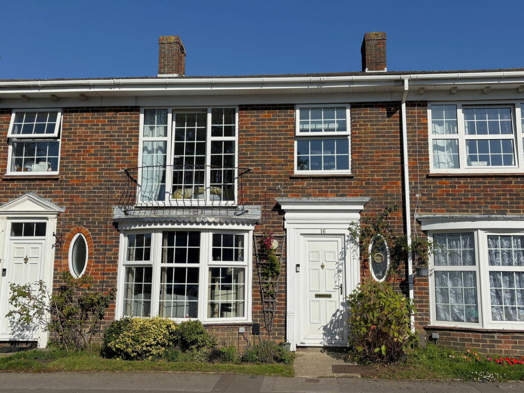 Main image of property: Little Green, Alverstoke, Gosport PO12 2EU