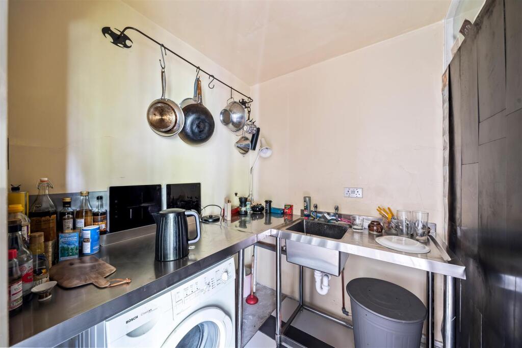 Apartment in London - View 4